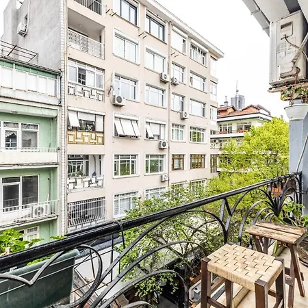 Tasteful Flat Near Moda Coast In Central Kadikoy * Stambuł