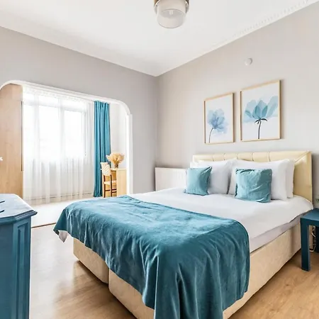 Tasteful Flat Near Moda Coast In Central Kadikoy * Istanbul