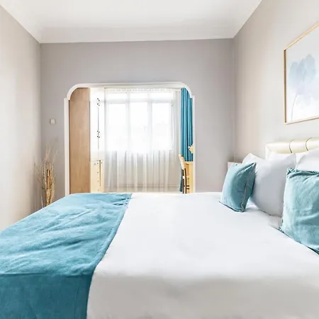 Lägenhet Tasteful Flat Near Moda Coast In Central Kadikoy Istanbul