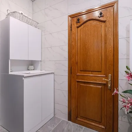Lägenhet Tasteful Flat Near Moda Coast In Central Kadikoy *